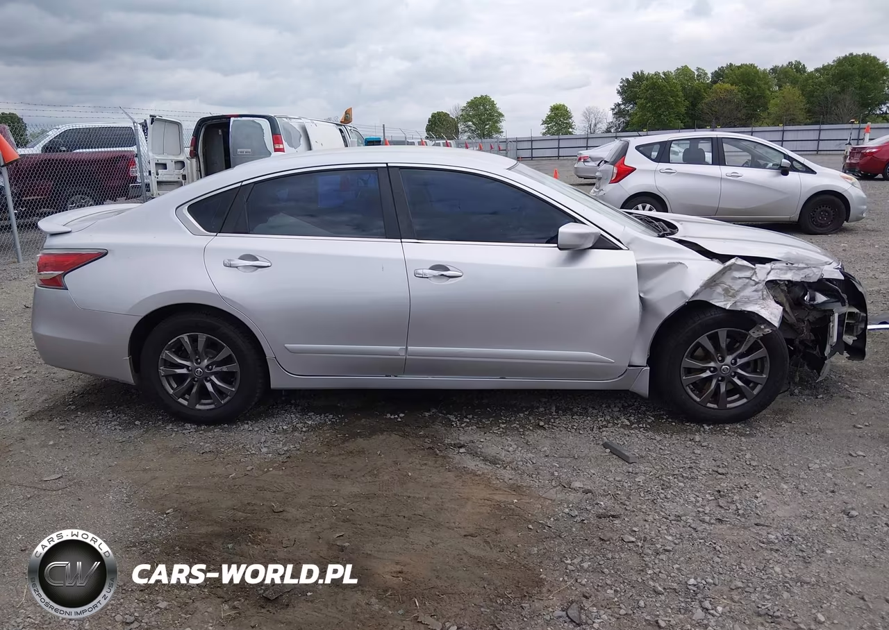 2015 Nissan Altima 2.5 S VIN:1N4AL3AP6FC569568 - 13