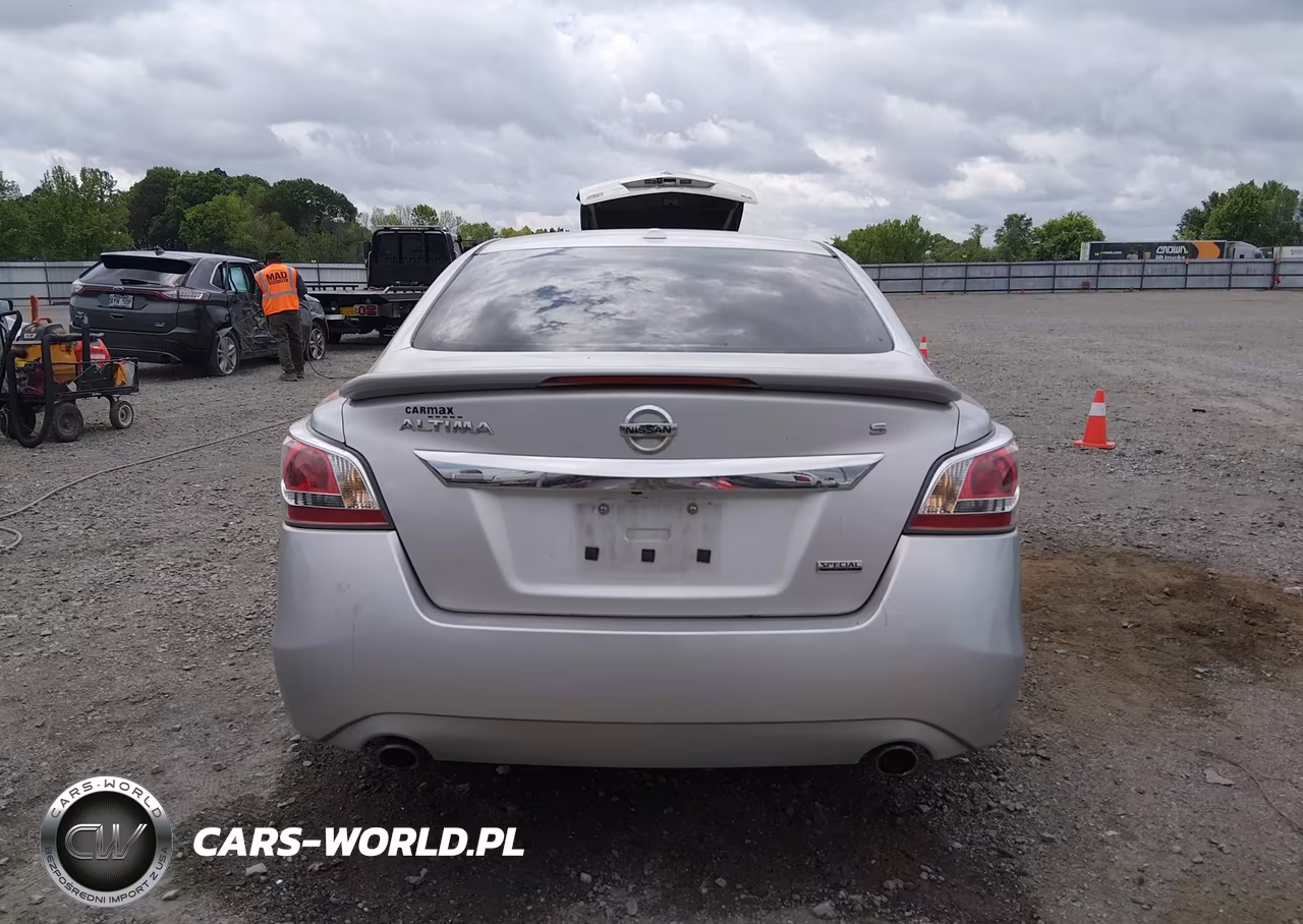 2015 Nissan Altima 2.5 S VIN:1N4AL3AP6FC569568 - 16