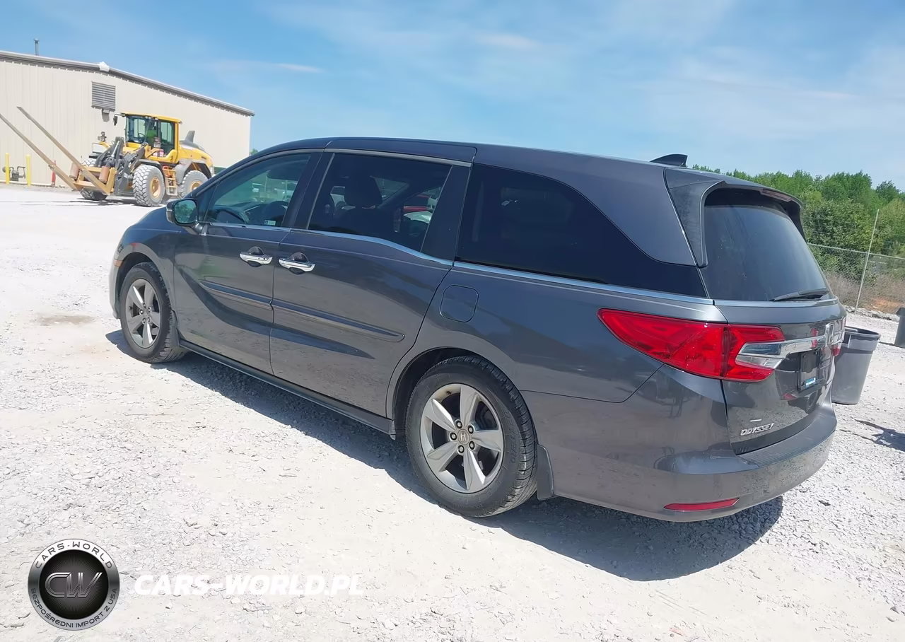 2018 Honda Odyssey Ex-L VIN:5FNRL6H72JB079290 - 3