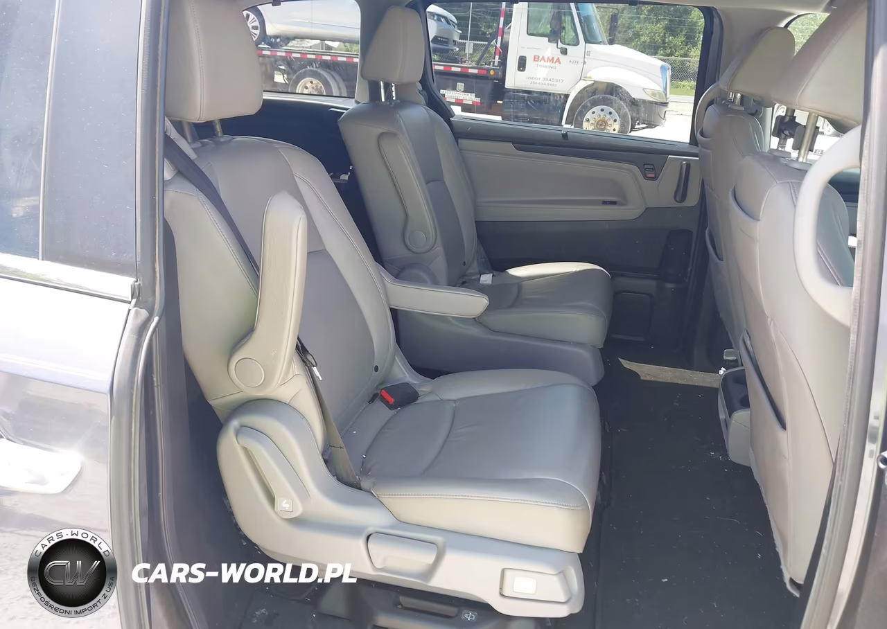 2018 Honda Odyssey Ex-L VIN:5FNRL6H72JB079290 - 8