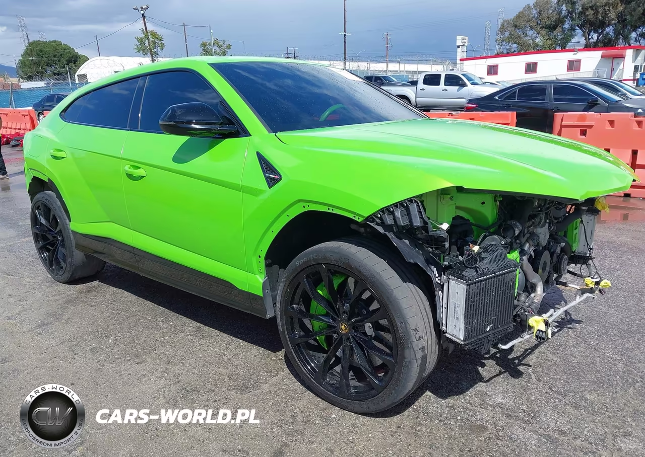 2022 Lamborghini Urus Graphite Capsule-Pearl Capsule