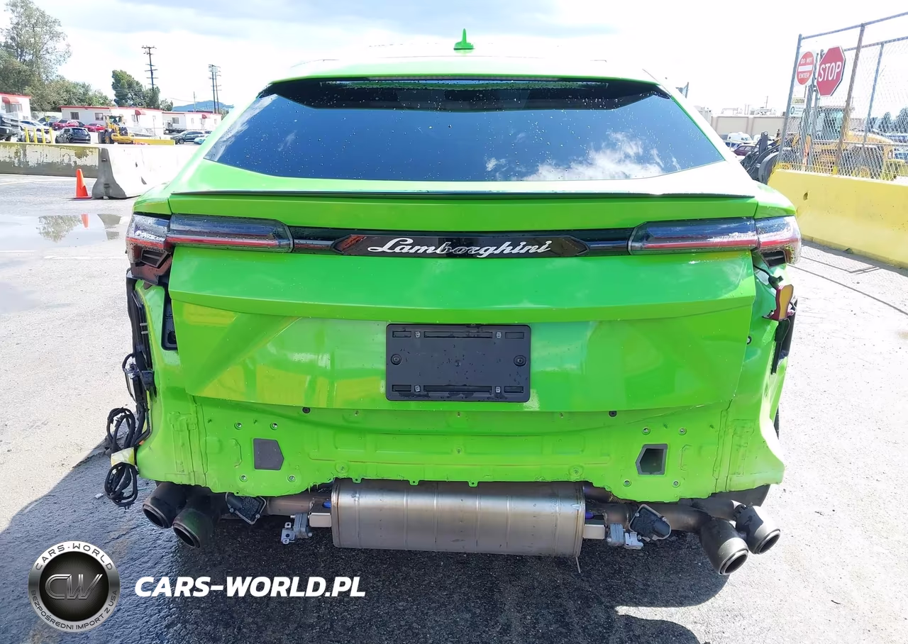 2022 Lamborghini Urus Graphite Capsule-Pearl Capsule VIN:ZPBUA1ZLXNLA16495 - 17