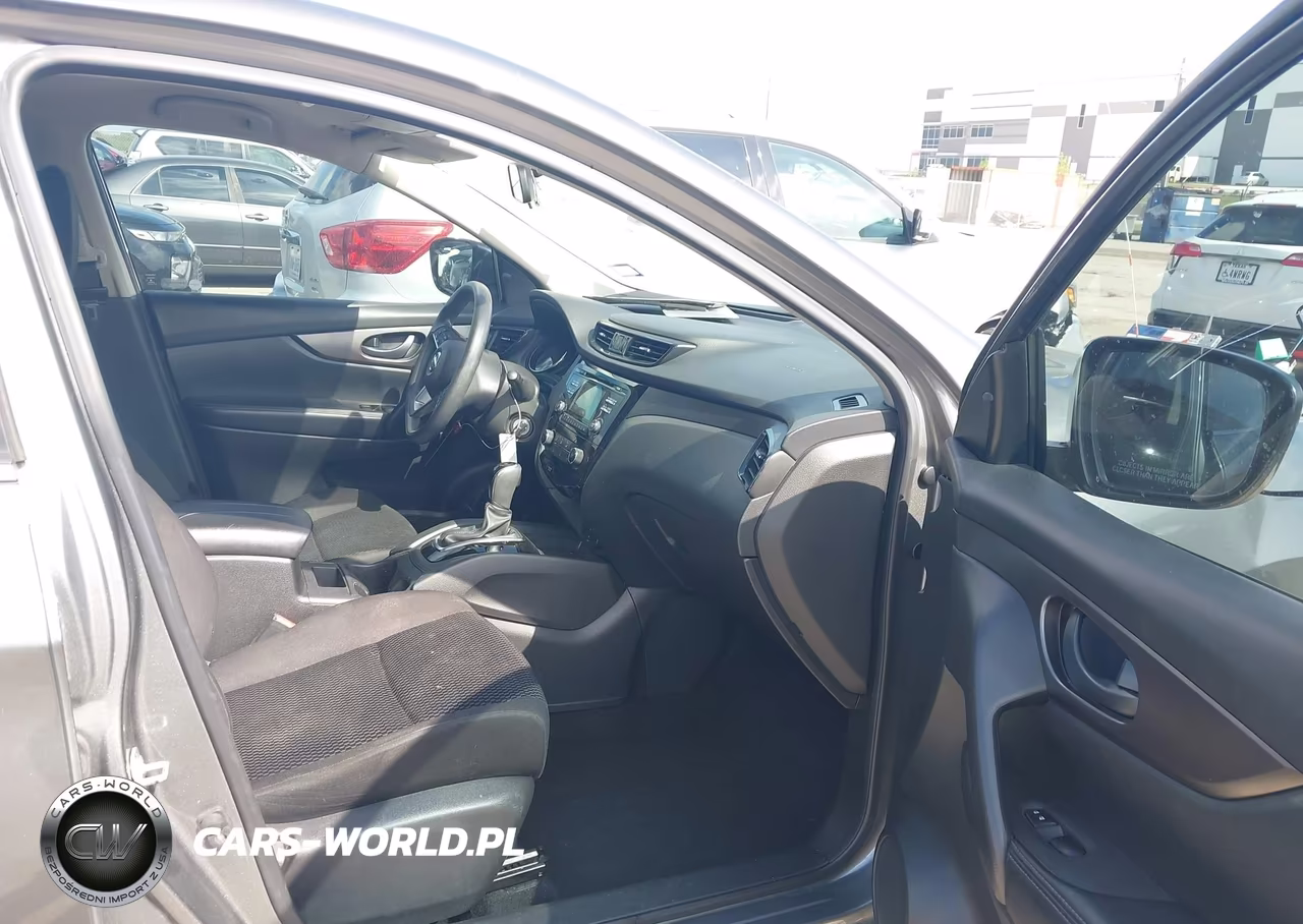 2018 Nissan Rogue Sport S VIN:JN1BJ1CP4JW155799 - 5