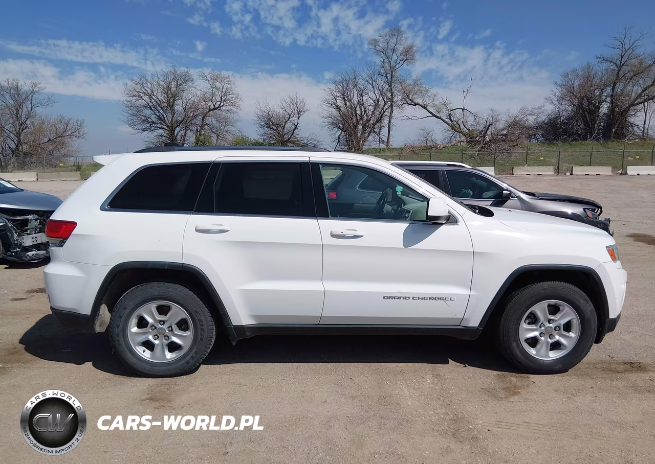 2014 Jeep Grand Cherokee Laredo VIN:1C4RJFAG6EC162983 - 14