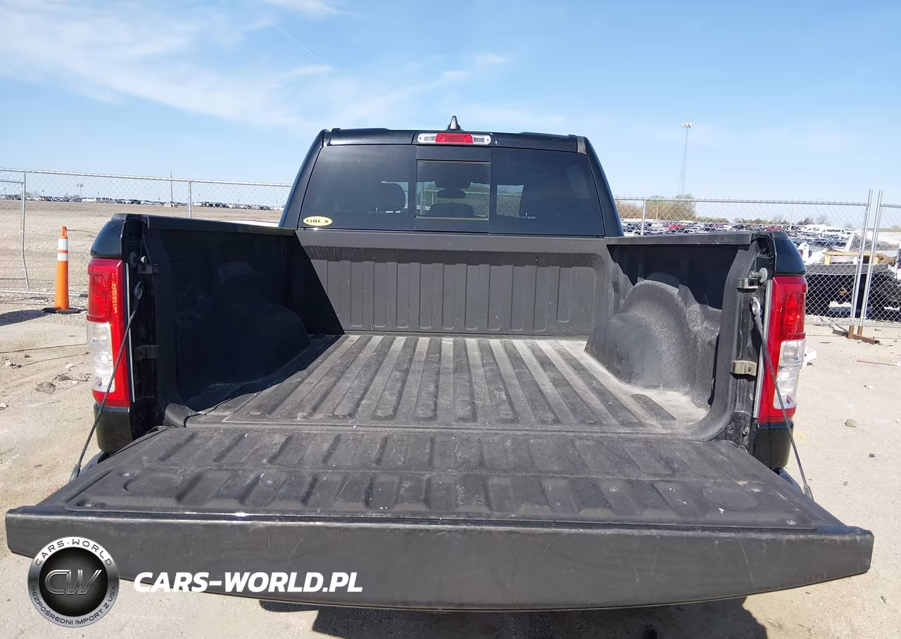 2019 Ram 1500 Tradesman 4X4 5'7 Box VIN:1C6SRFGT0KN613749 - 17