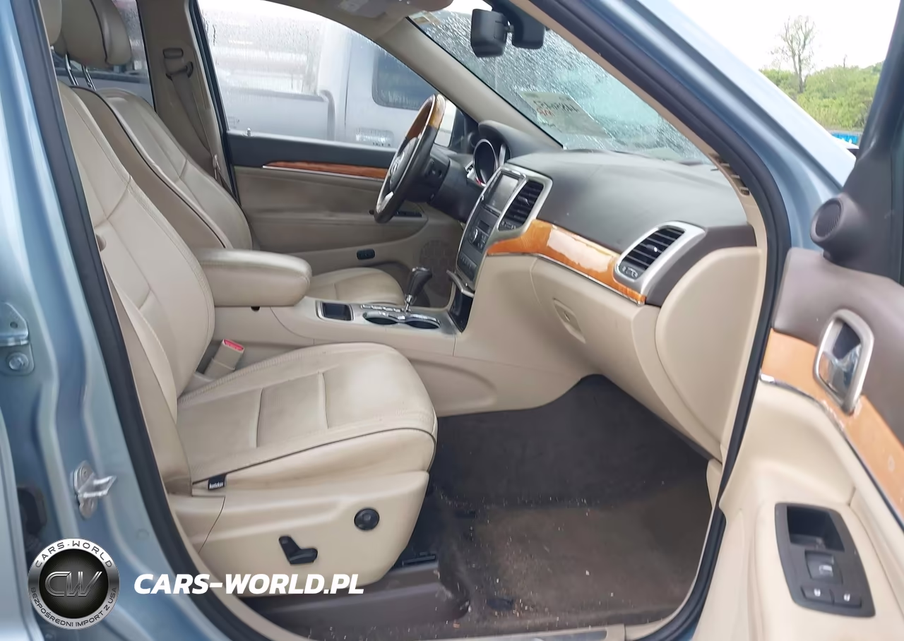 2012 Jeep Grand Cherokee Overland VIN:1C4RJECTXCC236570 - 5