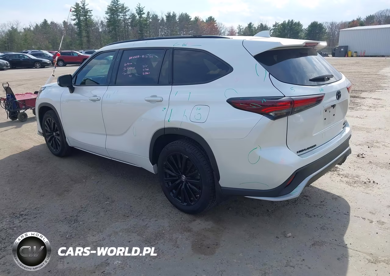 2024 Toyota Highlander Xse VIN:5TDKDRBH1RS560981 - 3