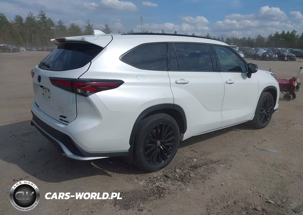 2024 Toyota Highlander Xse VIN:5TDKDRBH1RS560981 - 4
