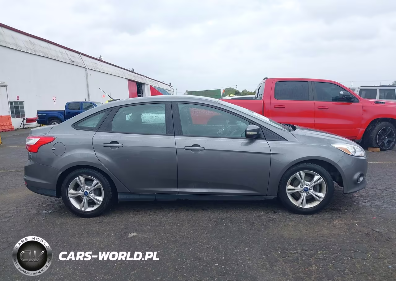 2013 Ford Focus Se VIN:1FADP3F2XDL267499 - 13