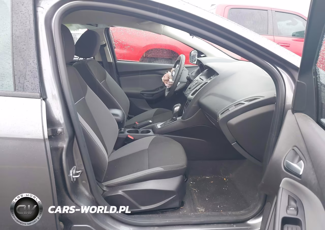 2013 Ford Focus Se VIN:1FADP3F2XDL267499 - 5