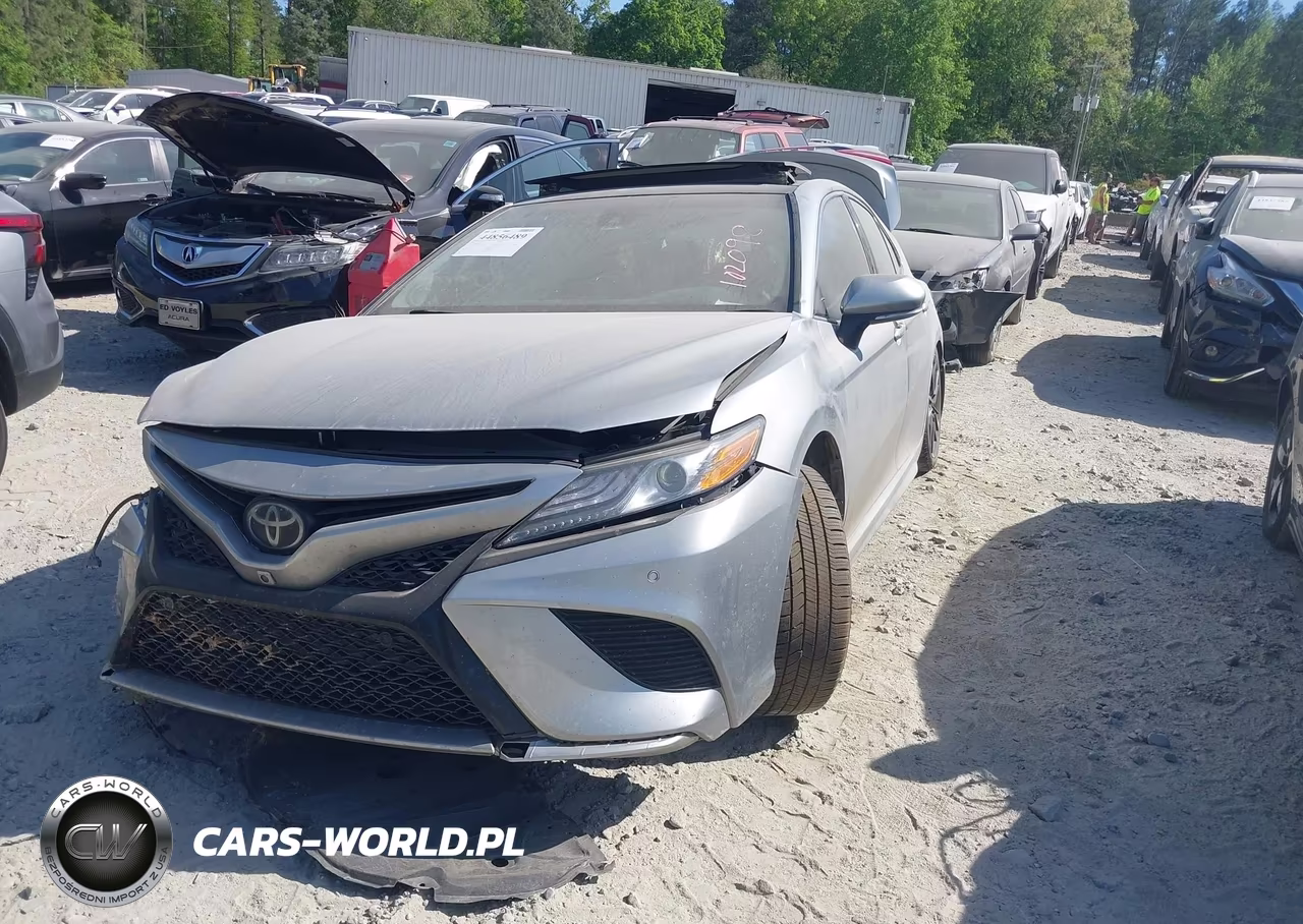 2018 Toyota Camry Xse VIN:4T1B61HK2JU102098 - 2