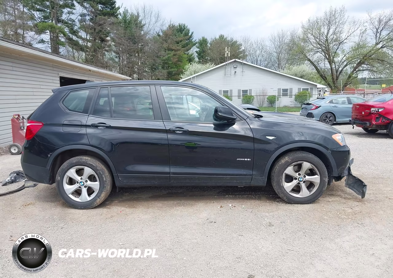 2011 BMW X3 xDrive28I VIN:5UXWX5C56BL708991 - 14