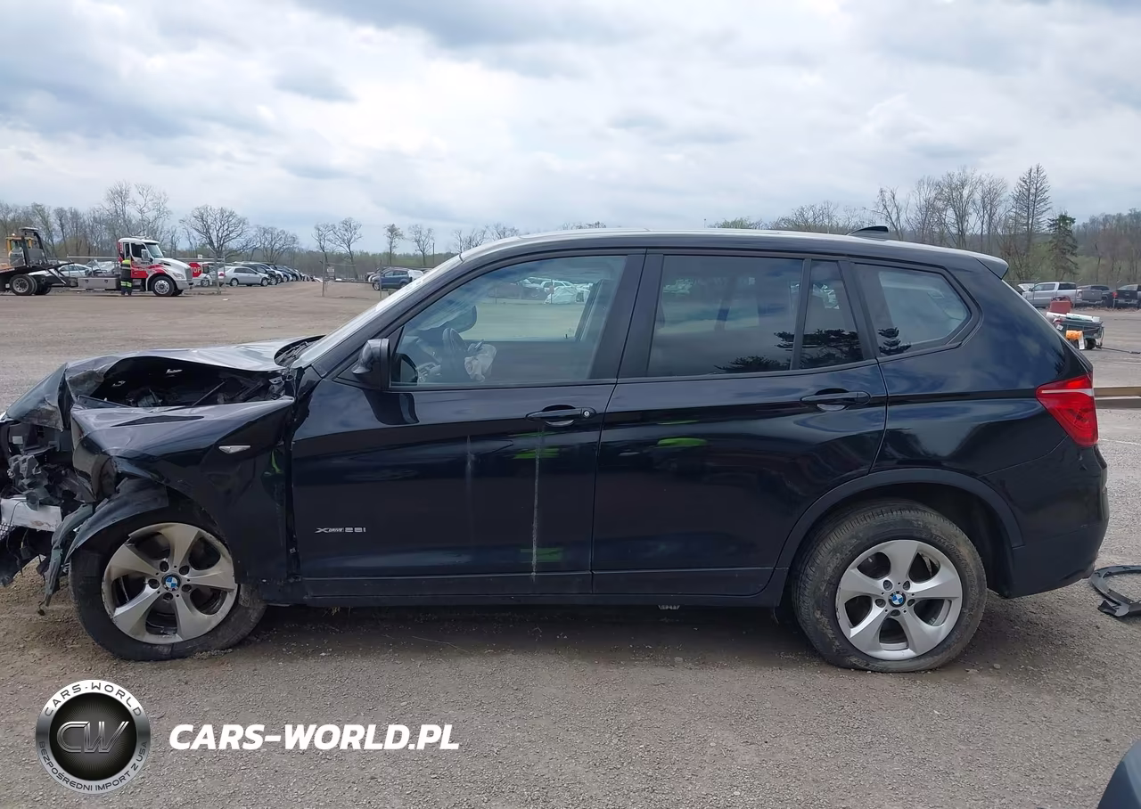 2011 BMW X3 xDrive28I VIN:5UXWX5C56BL708991 - 15