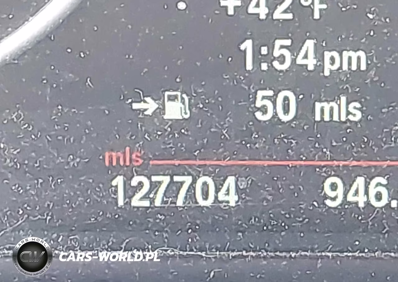 2011 BMW X3 xDrive28I VIN:5UXWX5C56BL708991 - 16