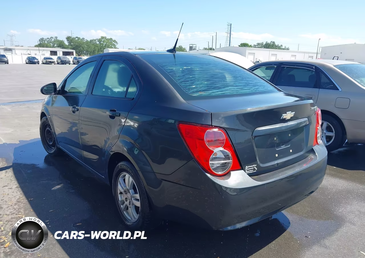 2014 Chevrolet Sonic Ls Auto VIN:1G1JA5SH9E4237371 - 3