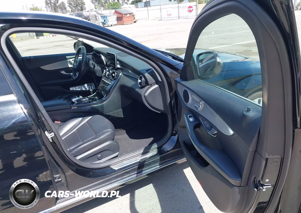 2015 Mercedes-Benz C 300 VIN:55SWF4JB4FU071470 - 5