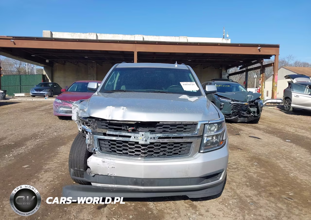2019 Chevrolet Tahoe Lt VIN:1GNSKBKC4KR161110 - 13