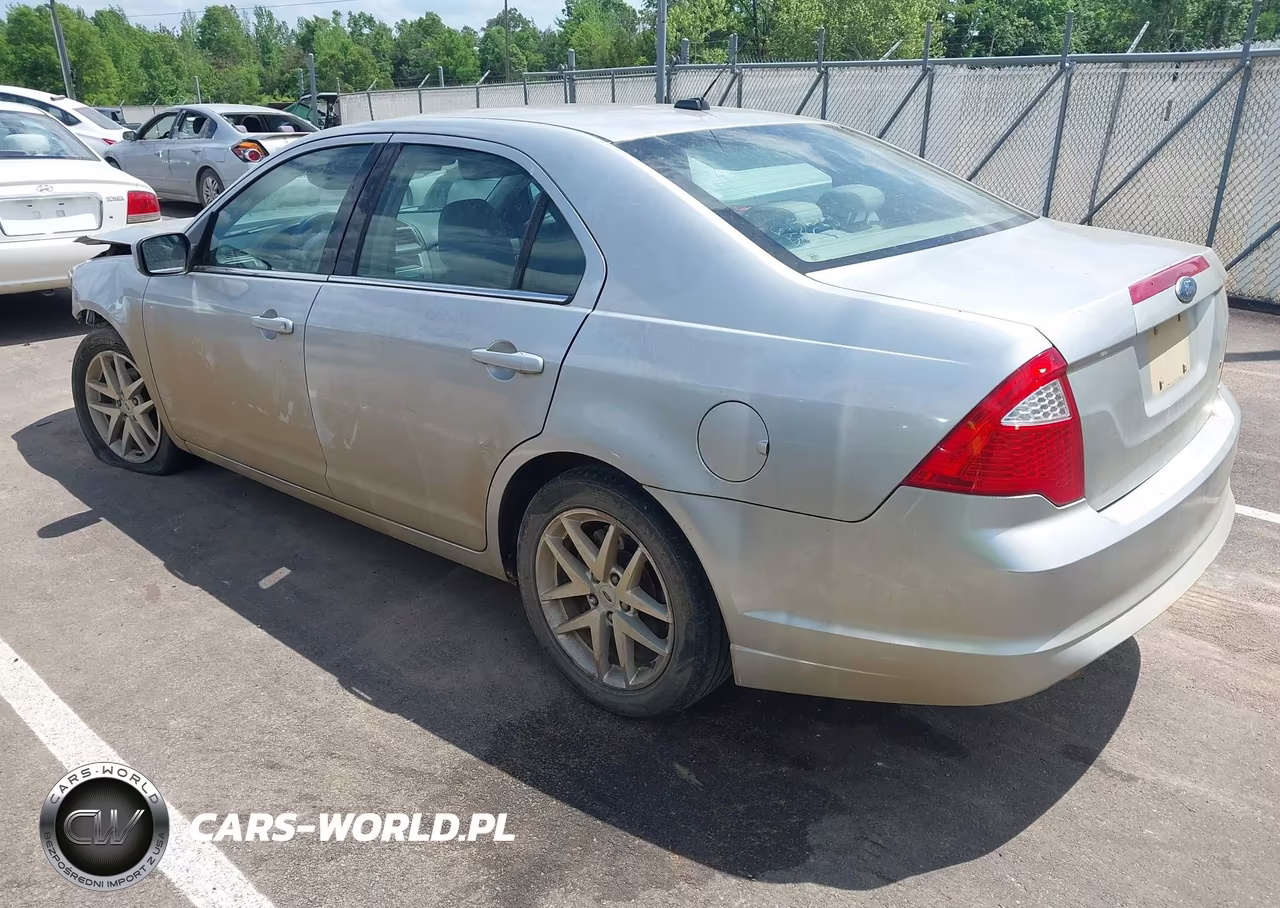 2010 Ford Fusion Se VIN:3FAHP0HG9AR120452 - 3