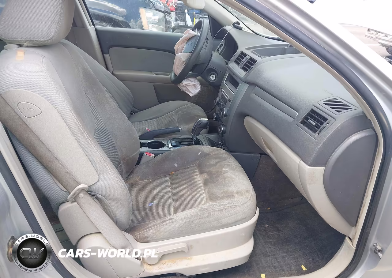 2010 Ford Fusion Se VIN:3FAHP0HG9AR120452 - 5