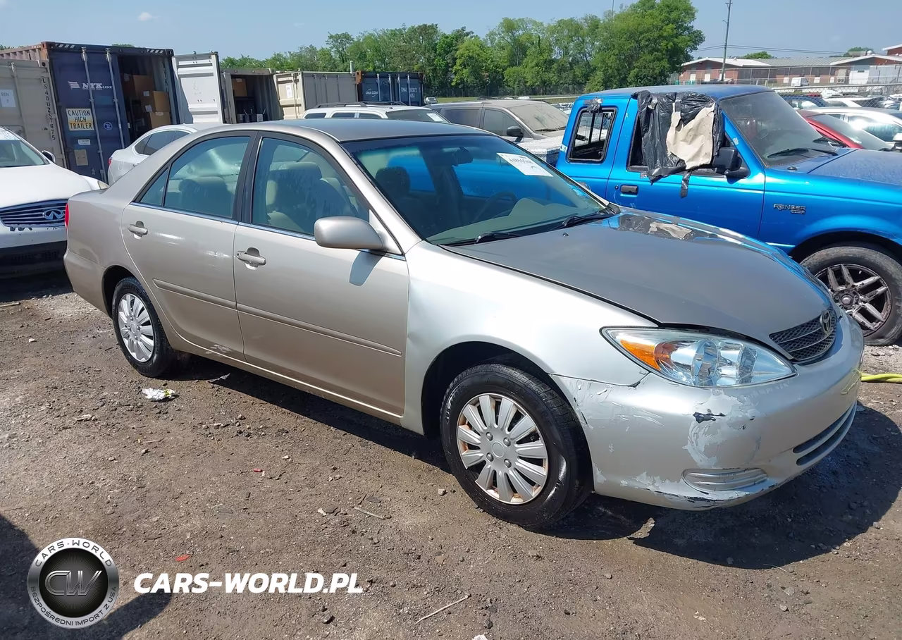 2004 Toyota Camry Le