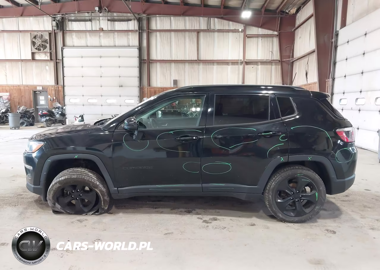 2019 Jeep Compass Altitude 4X4 VIN:3C4NJDBB1KT744124 - 14
