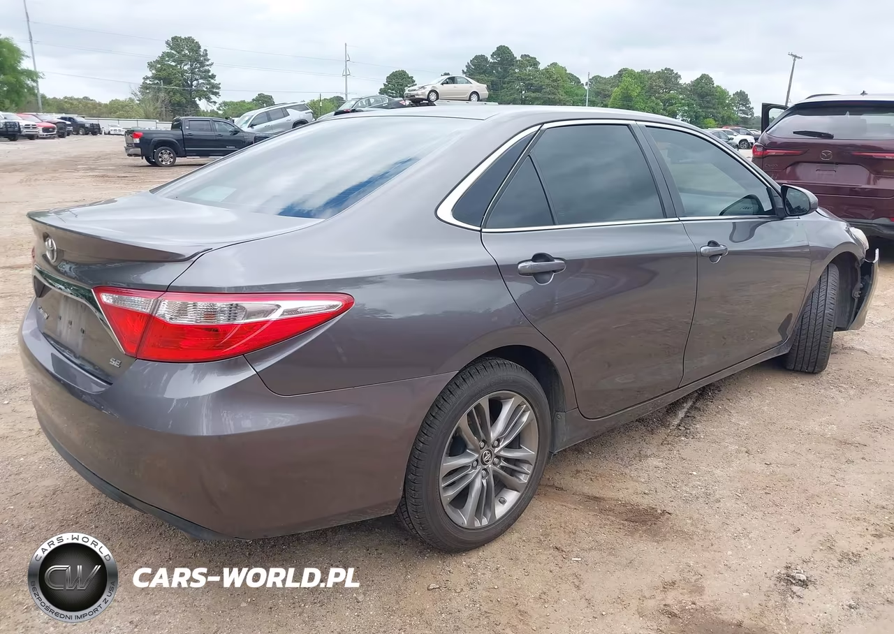 2017 Toyota Camry Se VIN:4T1BF1FK7HU291263 - 4