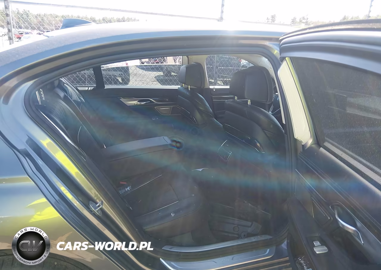 2016 BMW 750I xDrive VIN:WBA7F2C59GG416918 - 8