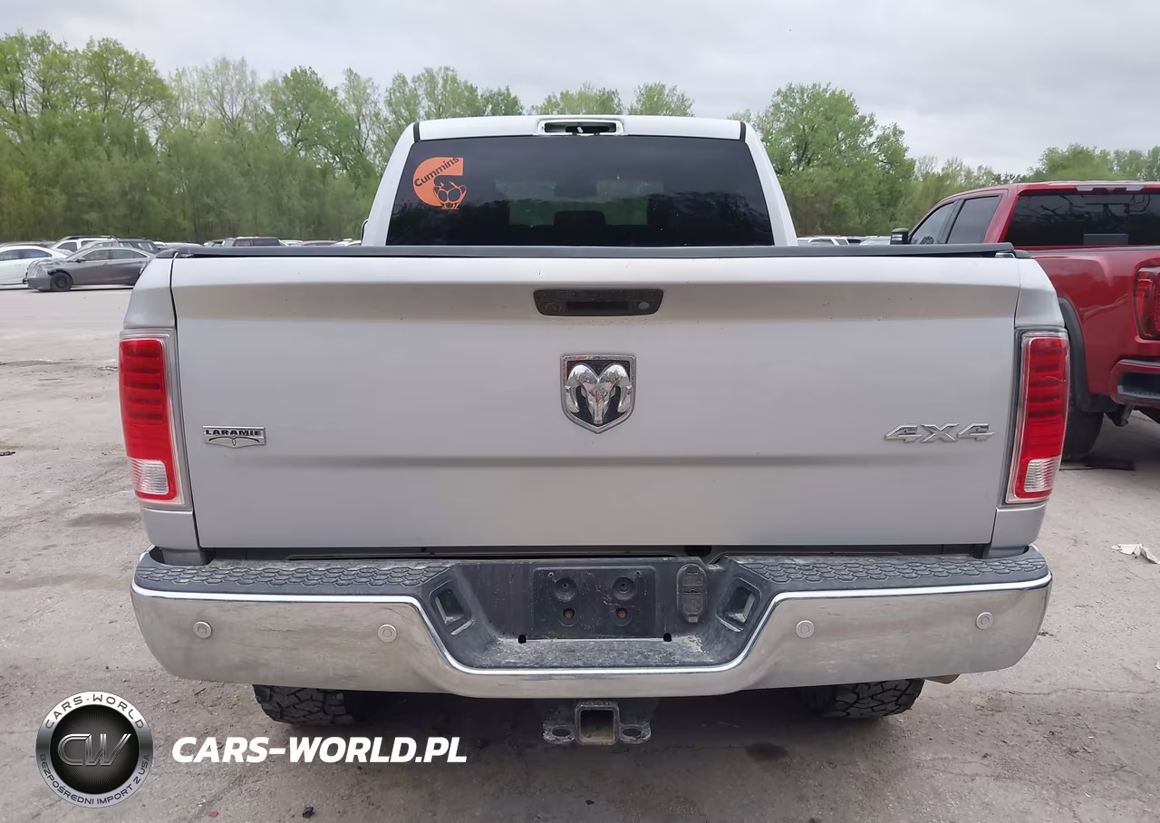 2017 Ram 2500 Laramie 4X4 6'4 Box VIN:3C6UR5FL5HG606088 - 17