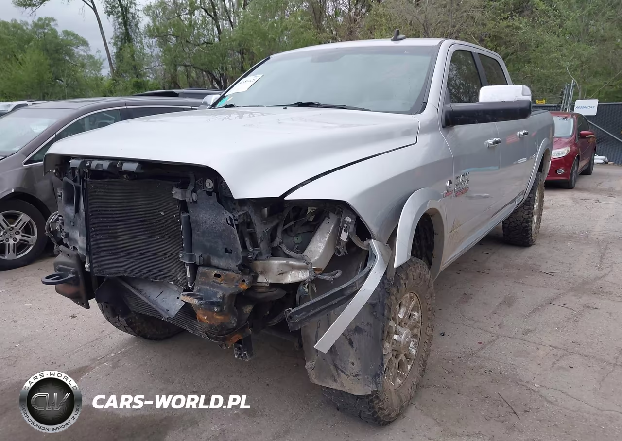 2017 Ram 2500 Laramie 4X4 6'4 Box VIN:3C6UR5FL5HG606088 - 2
