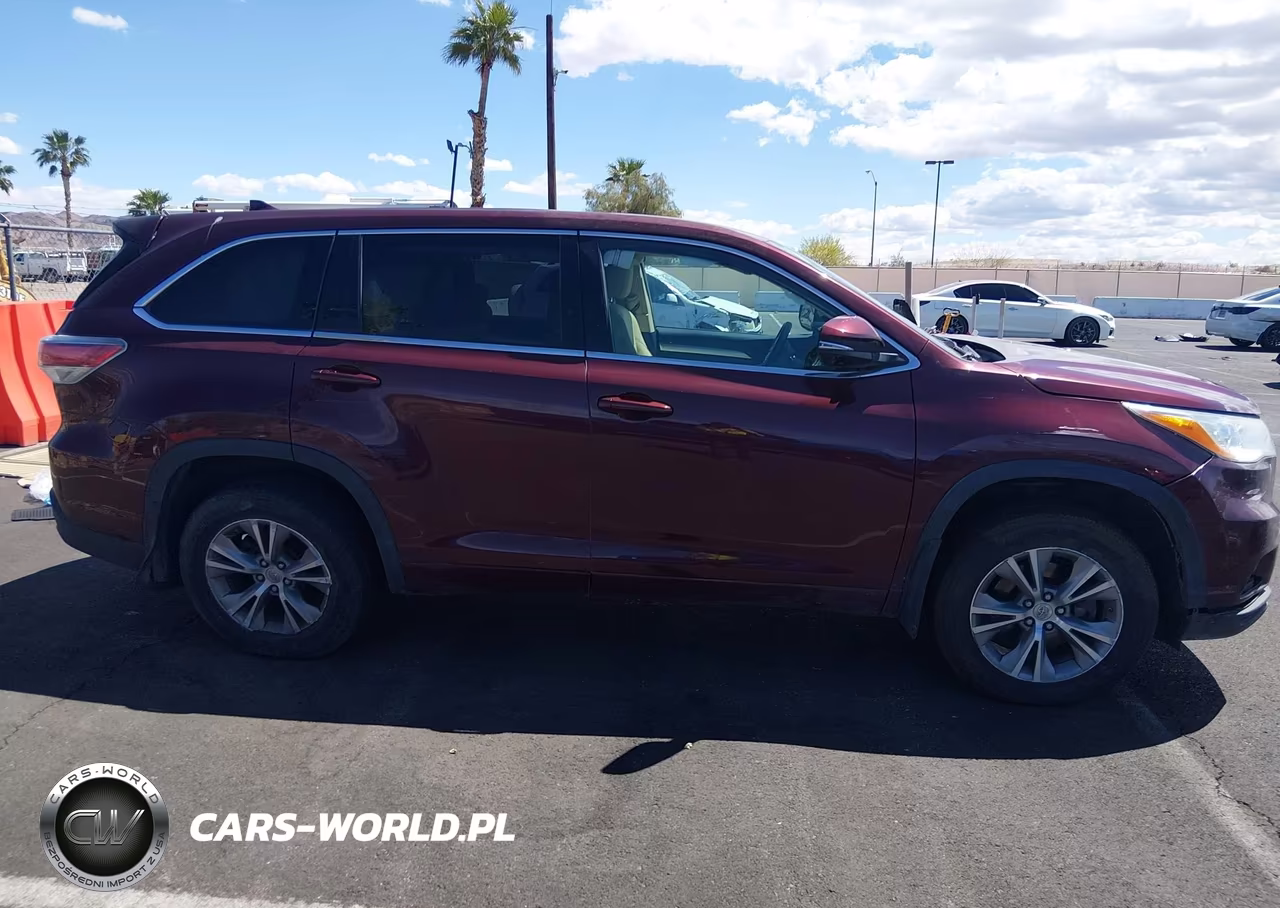 2014 Toyota Highlander Le Plus V6 VIN:5TDBKRFH9ES037914 - 13