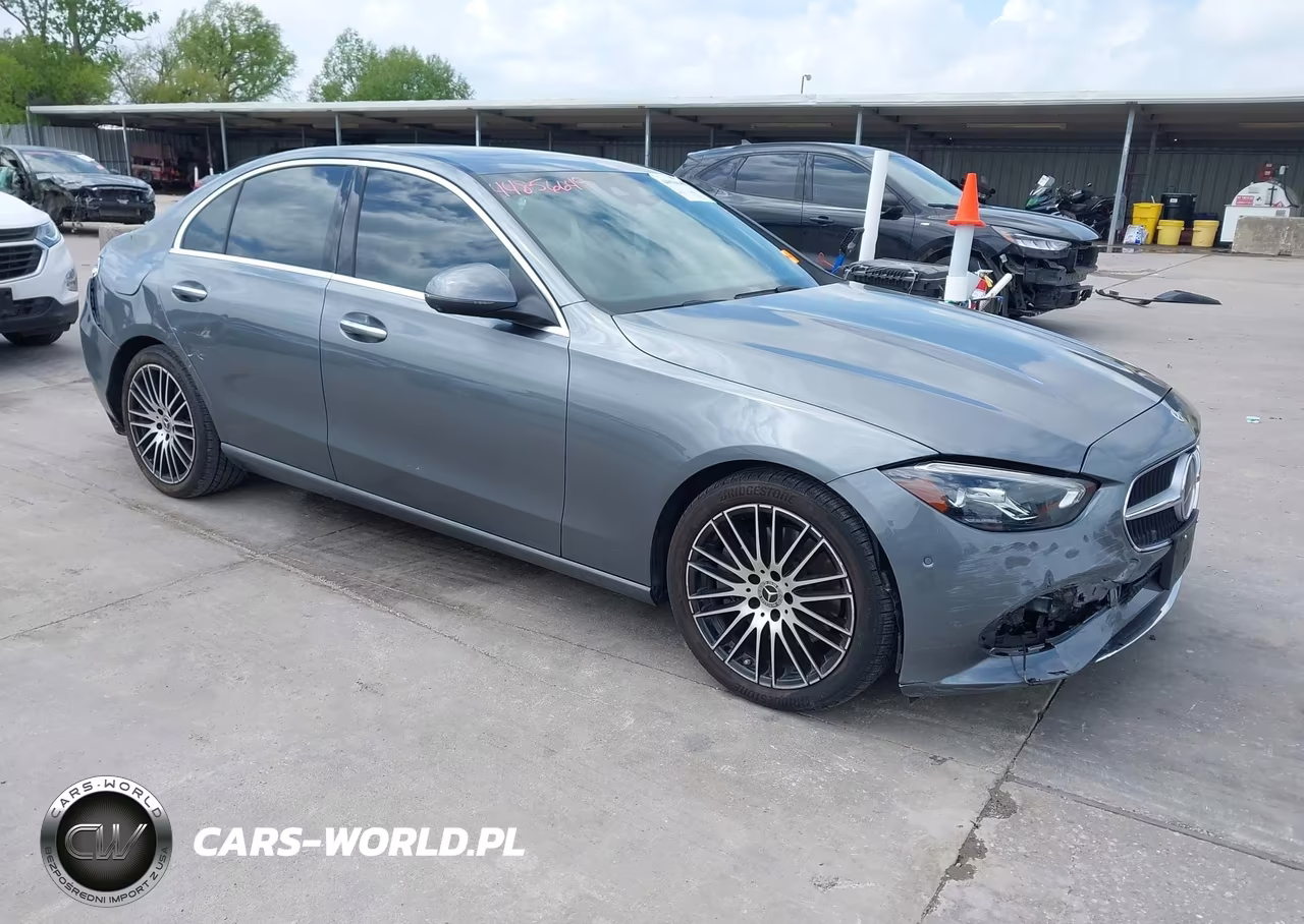 2024 Mercedes-Benz C 300 – zdjęcie 1 z 17
