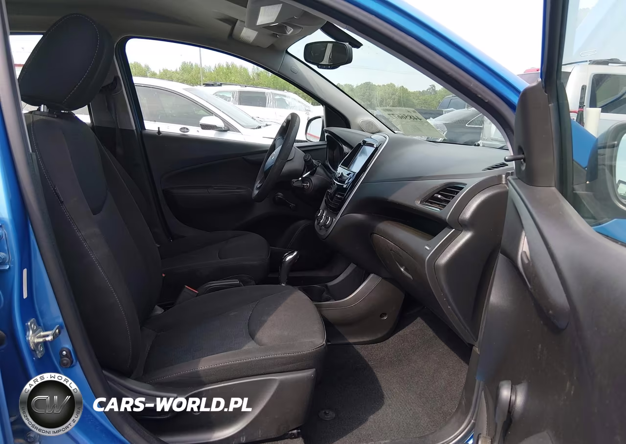 2018 Chevrolet Spark Ls Cvt VIN:KL8CB6SA1JC468909 - 5