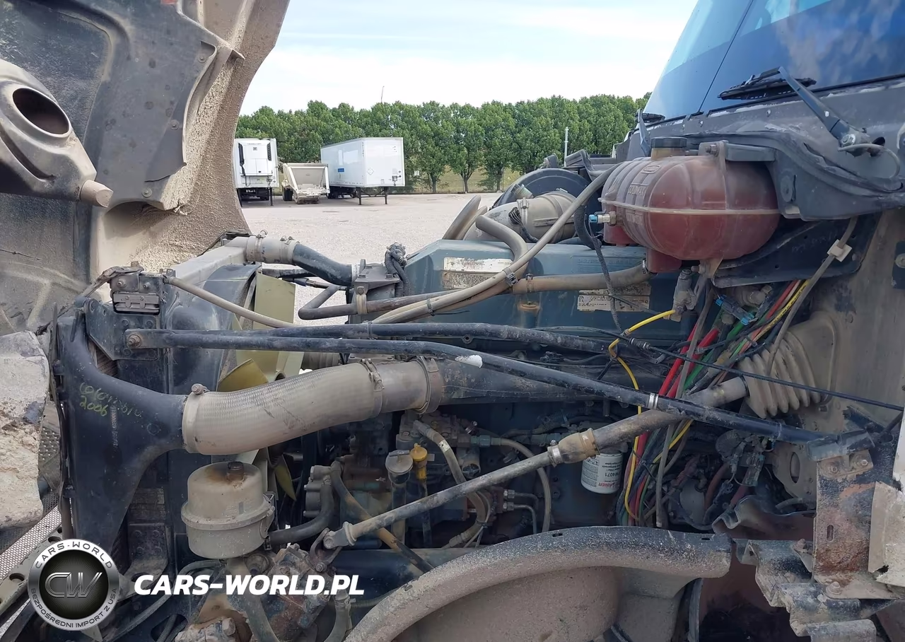 2004 Freightliner Conventional Columbia VIN:1FUJA6CK74LM83114 - 9