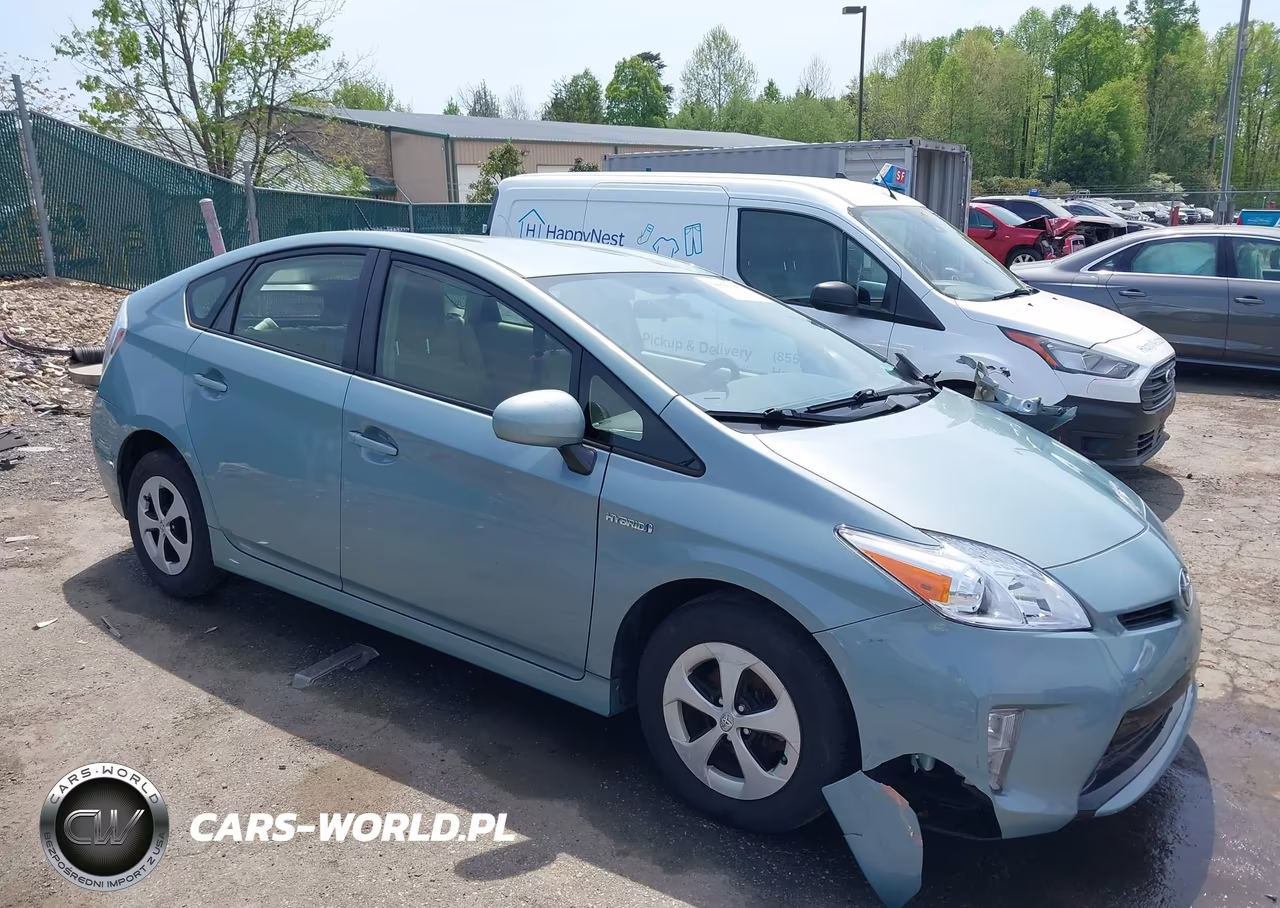 2013 Toyota Prius Two
