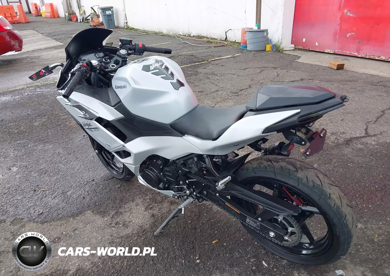 2025 Kawasaki Ex500 VIN:ML5EXGG13SDA71517 - 3