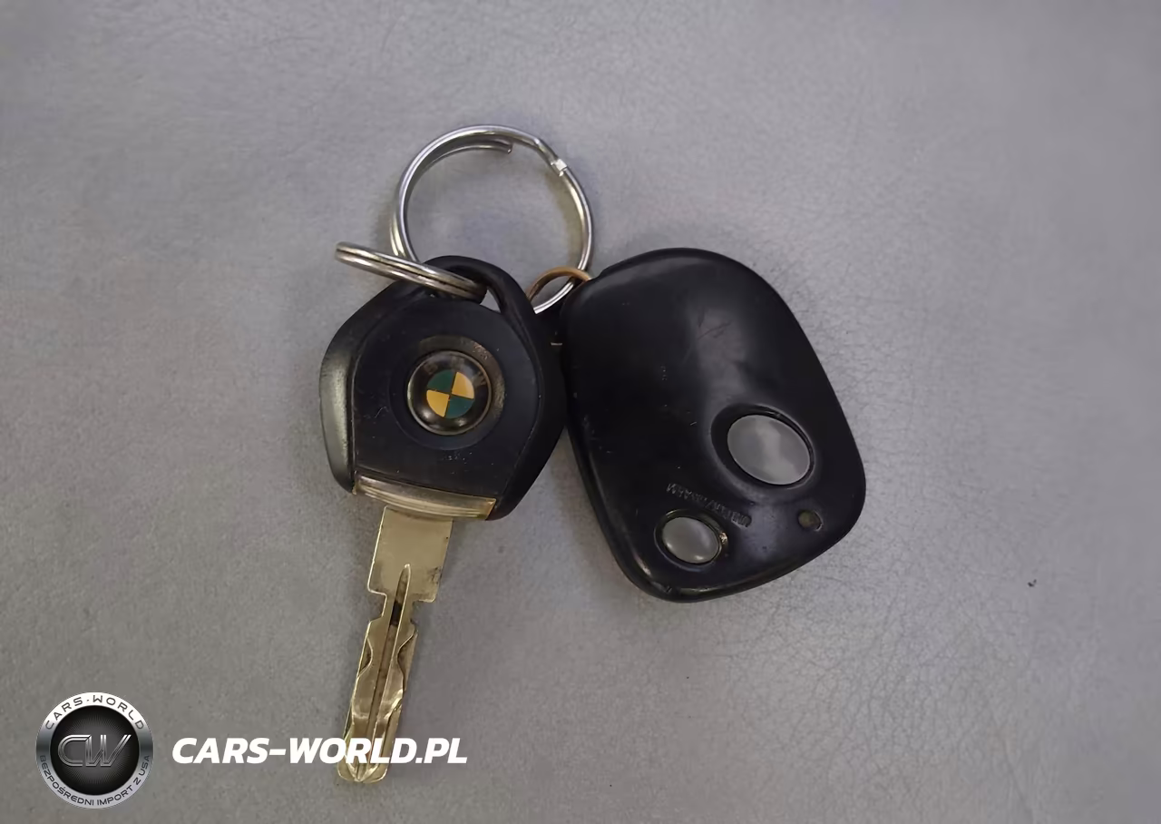 1997 BMW 328I VIN:WBACD4323VAV50748 - 11