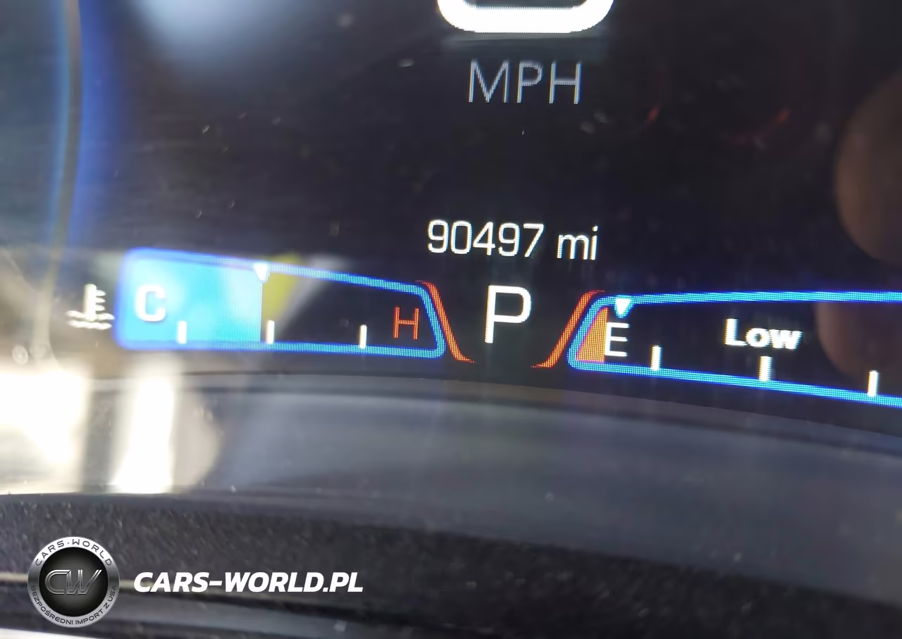 2019 Chrysler 300 300S VIN:2C3CCABG9KH561384 - 16