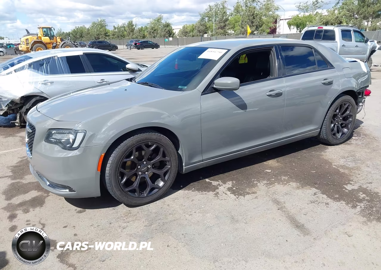 2019 Chrysler 300 300S VIN:2C3CCABG9KH561384 - 2