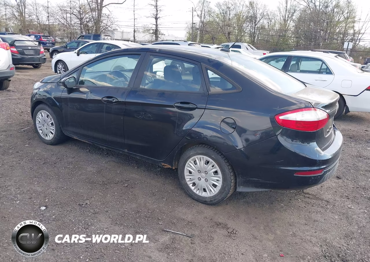 2015 Ford Fiesta S VIN:3FADP4AJ0FM212890 - 3