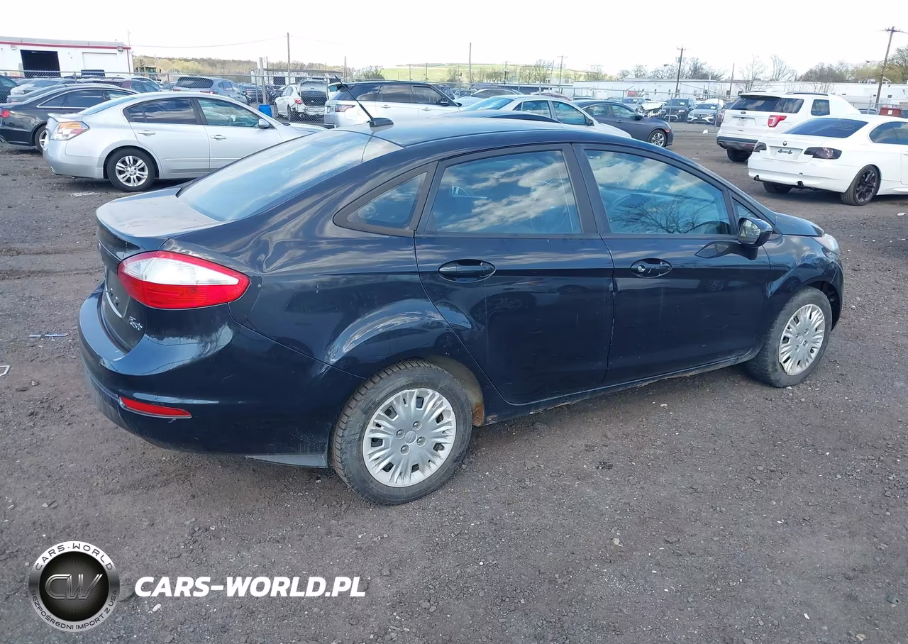 2015 Ford Fiesta S VIN:3FADP4AJ0FM212890 - 4