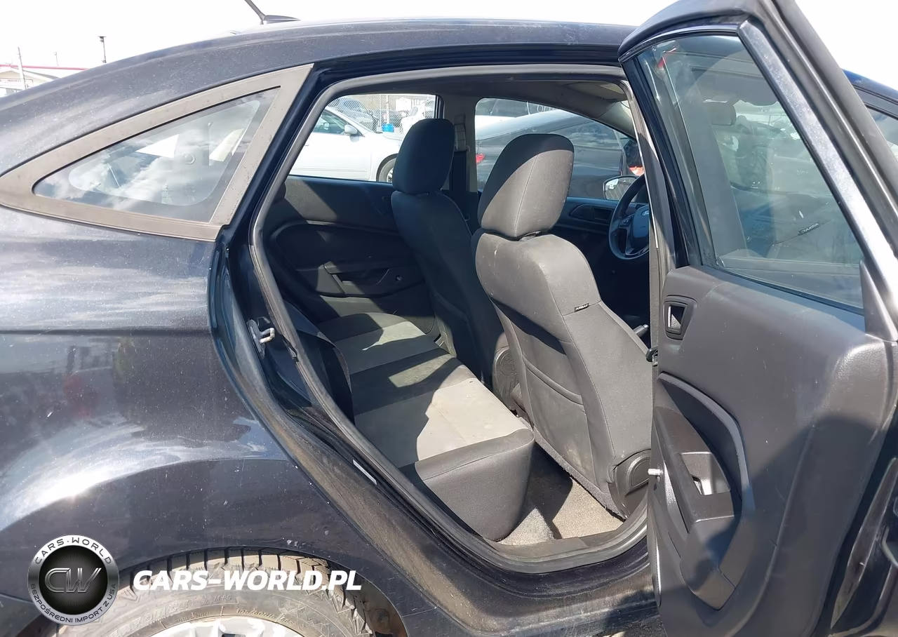 2015 Ford Fiesta S VIN:3FADP4AJ0FM212890 - 8