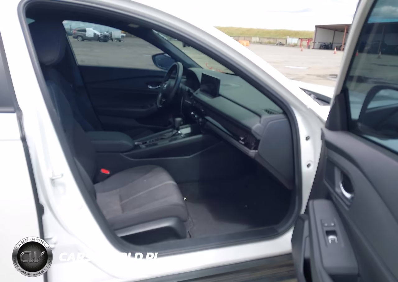 2024 Honda Accord Hybrid Sport VIN:1HGCY2F51RA095083 - 5
