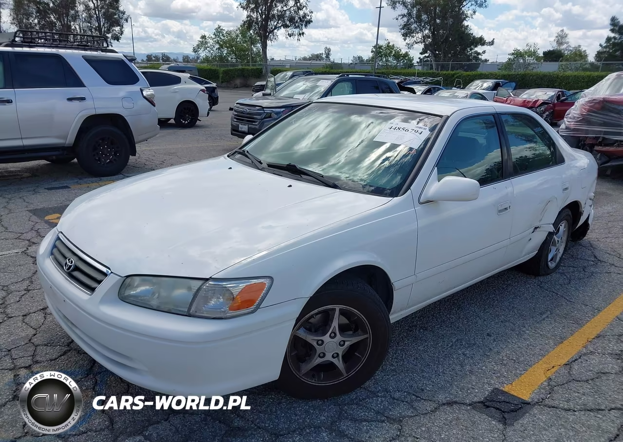 2001 Toyota Camry Le VIN:4T1BG22K01U845452 - 2