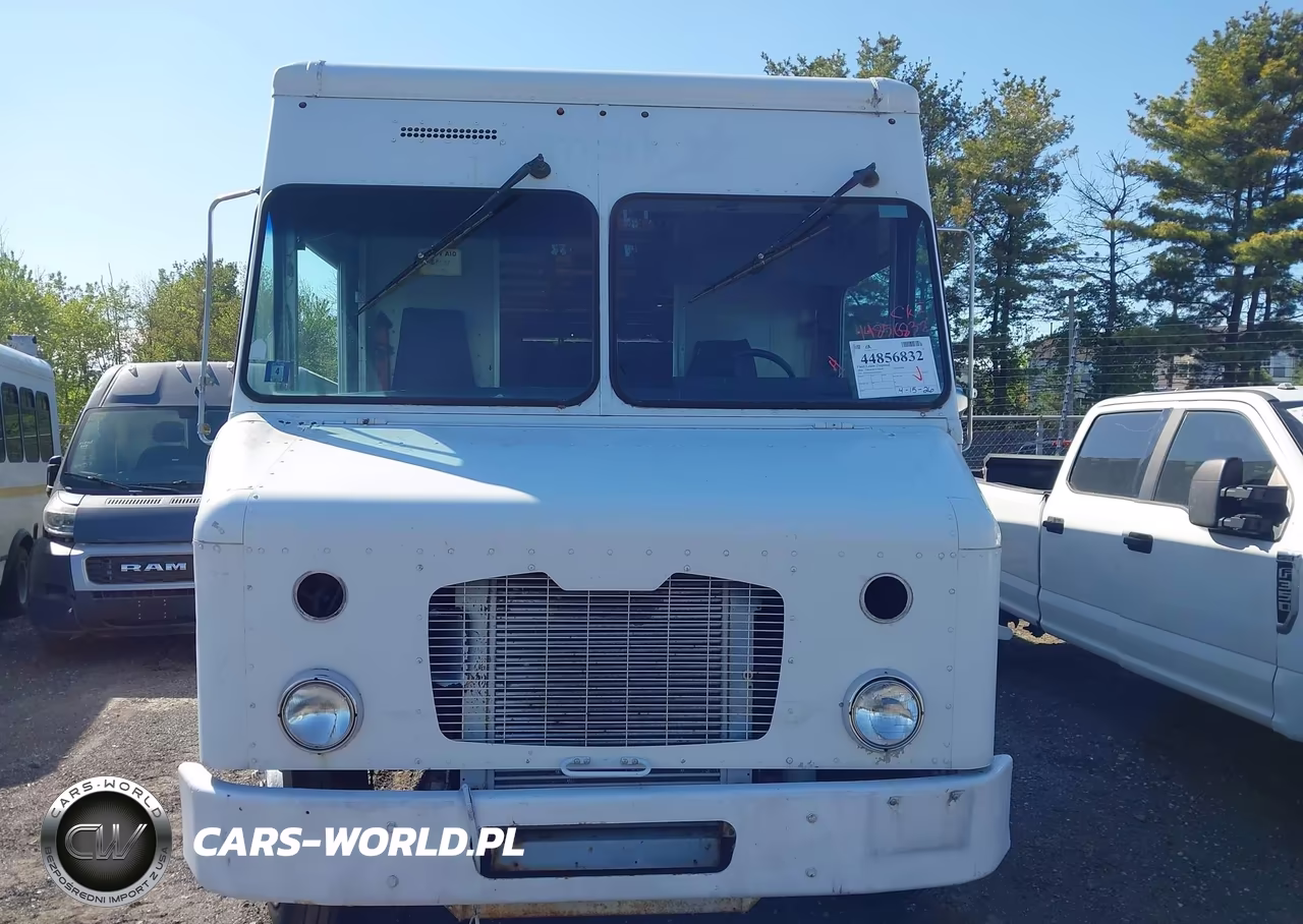 2008 Freightliner Chassis M Line Walk-In Van VIN:4UZAARDU58CZ90801 - 12