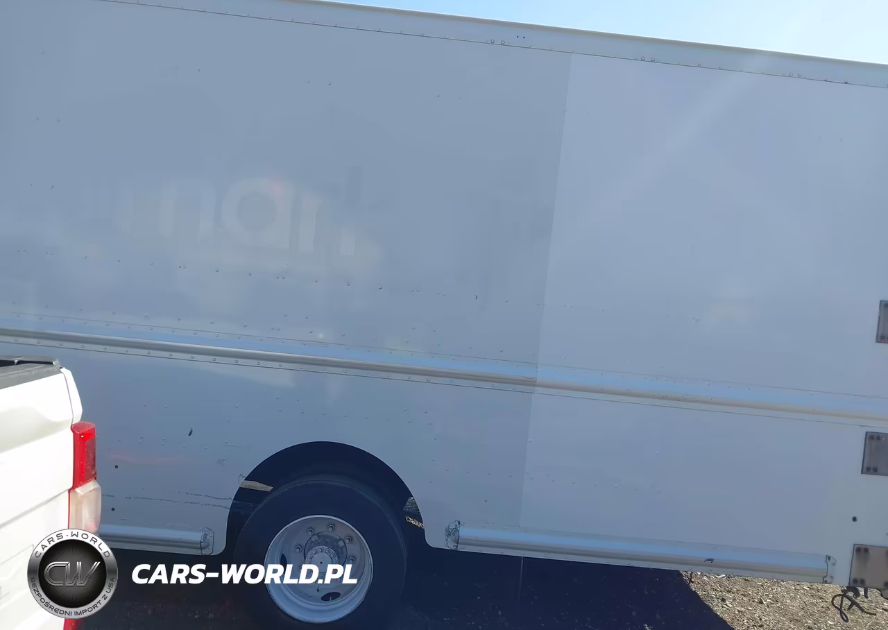 2008 Freightliner Chassis M Line Walk-In Van VIN:4UZAARDU58CZ90801 - 3