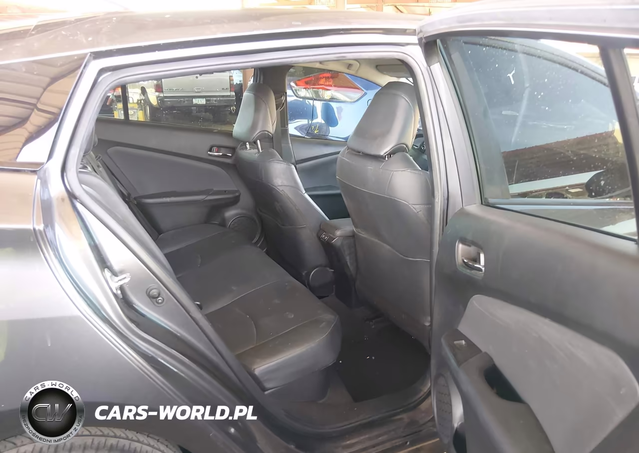 2022 Toyota Prius Xle VIN:JTDKAMFU2N3168168 - 8