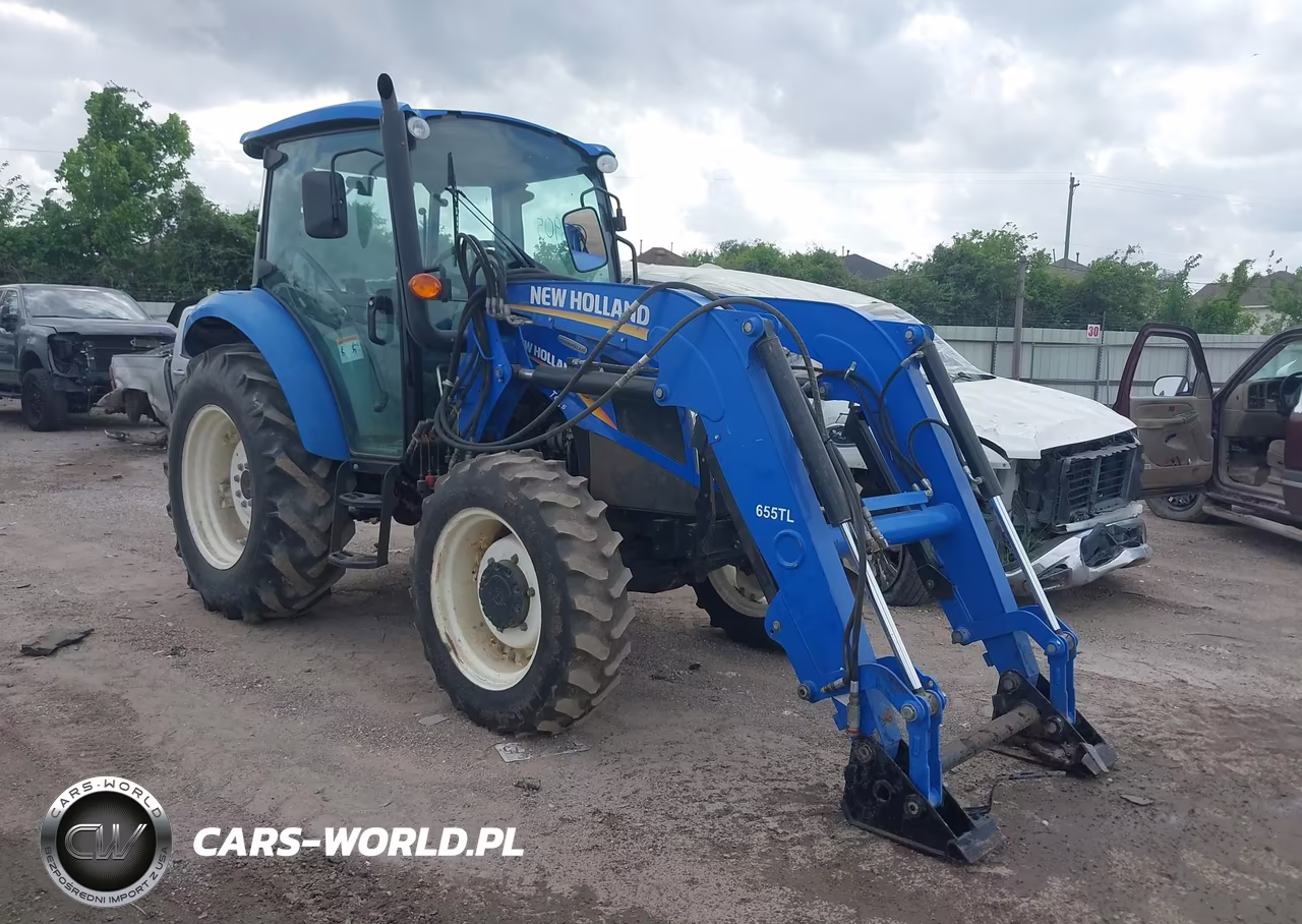 2017 New Holland Tractor