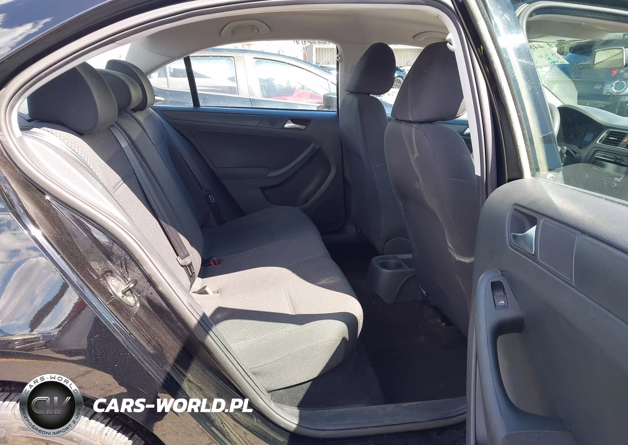 2012 Volkswagen Jetta 2.0L S VIN:3VW2K7AJ2CM117158 - 8