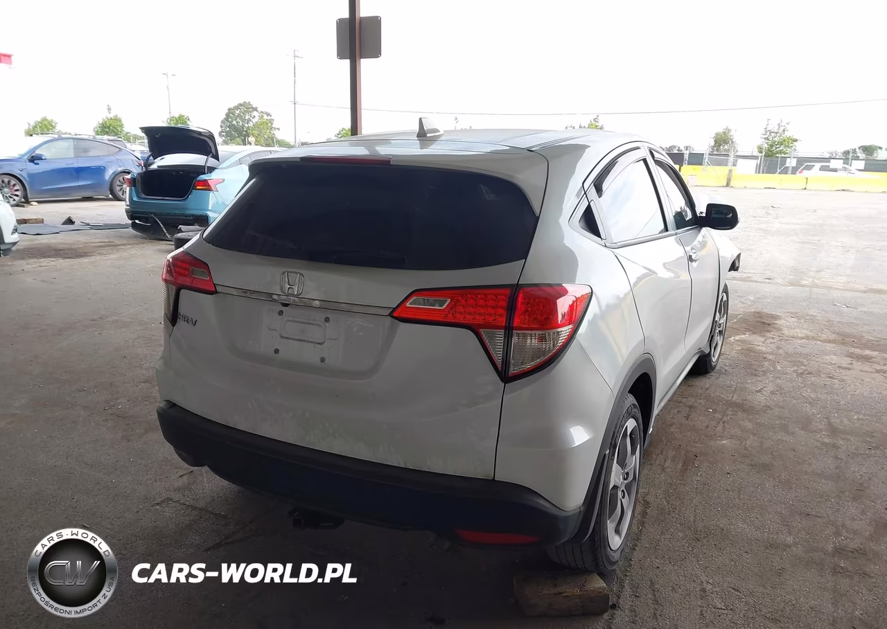 2022 Honda Hr-V 2Wd Lx VIN:3CZRU5H31NM714824 - 4