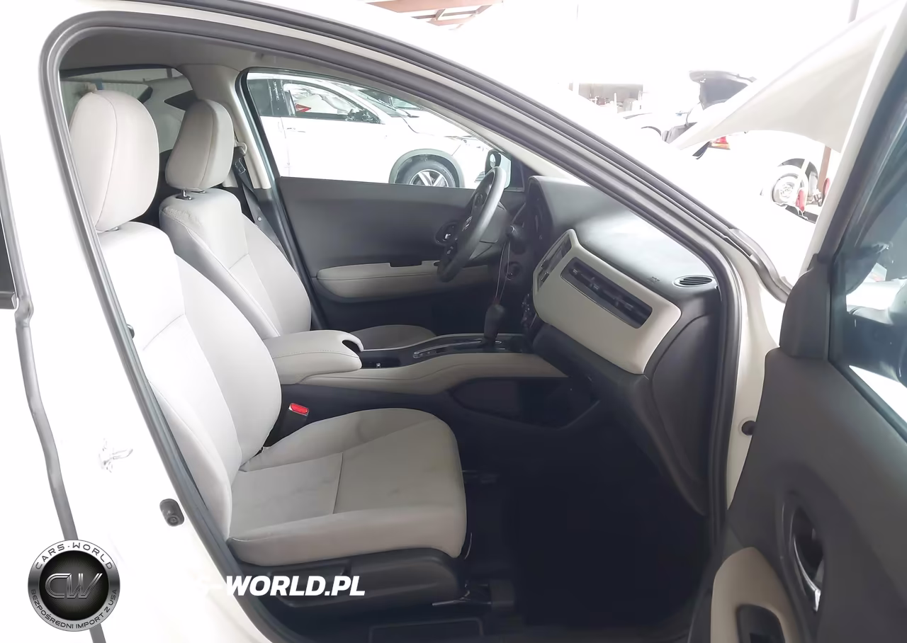2022 Honda Hr-V 2Wd Lx VIN:3CZRU5H31NM714824 - 5